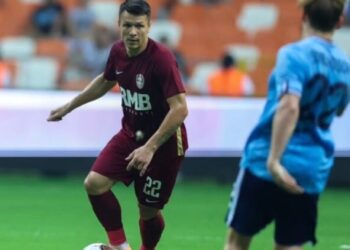 Коноплянка – про виступ за Клуж: Там навіть Мессі не допоможе, якщо в клубі повний безпорядок