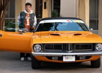 Із тюнінгом від McLaren: на аукціоні продали вінтажний спорткар зірки “Формули-1” (ФОТО)