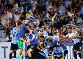 Відбір до ЧС-2026. Неймовірна перемога Уругваю над Колумбією, безгольова нічия Чилі та Перу (відео)