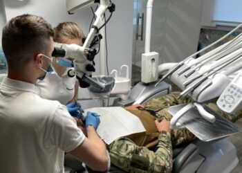 У трьох лікарнях Сум військовослужбовцям лікуватимуть зуби безоплатно