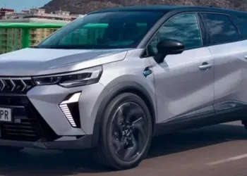 Новий економічний кросовер Mitsubishi показали до прем’єри (ФОТО)