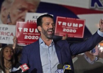 Син Трампа назвав “імбецилами” відповідальних за рішення щодо ударів углиб РФ