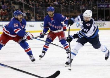 НХЛ: Вінніпег обіграв Рейнджерс, Флорида поступилася Нью-Джерсі