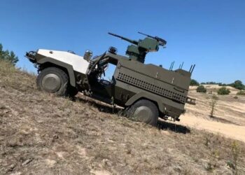 Український бронетранспортер Oncilla-Shturm допустили до експлуатації в ЗСУ (ФОТО)