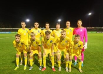 Бауманн, Цуканов та Суркіс – у стартовому складі збірної України U-19 на матч зі Словенією