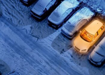 Як швидко прогріти автомобіль взимку: водіям на замітку