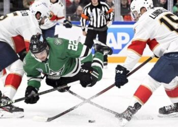 НХЛ: Флорида здолала Даллас, Рейнджерс здобули перемогу над Оттавою