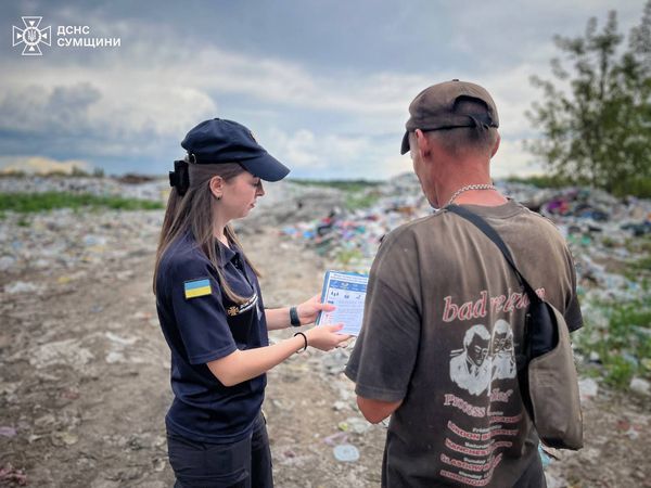 Фахівці ДСНС провели роз’яснювальну роботу для протидії пожежам на відкритих територіях у Шостці