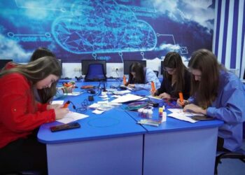 Франція надала близько 100 тисяч євро для облаштування сучасних навчальних класів у п’яти закладах Сумщини, у тому числі й в Охтирці