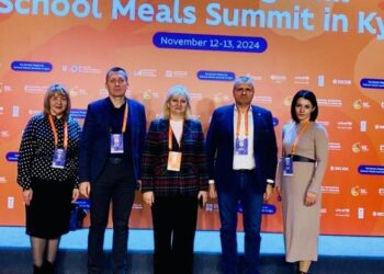 Голови громад Конотопщини взяли участь у Європейському регіональному саміті шкільного харчування