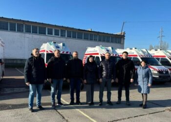 Громади Конотопщини отримали автомобілі швидкої допомоги від Словаччини