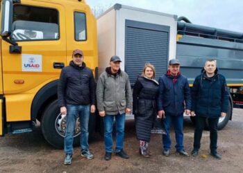 Кролевецька громада отримала комбіновану машину з мулососним і каналопромивочним обладнанням
