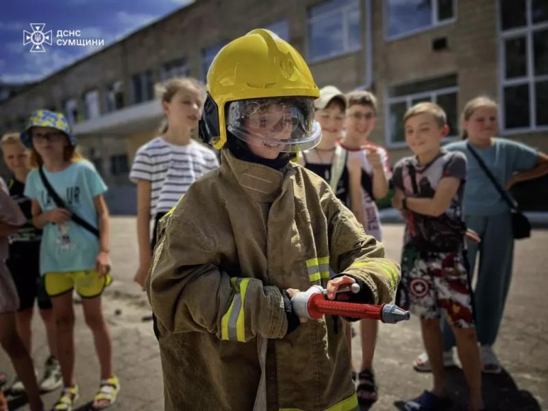 «Мобільний клас безпеки» завітав до школярів Шосткинщини