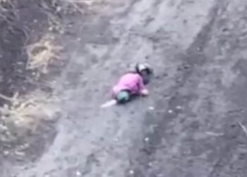 На Донеччині росіяни розстріляли жінку, яка просто йшла по вулиці