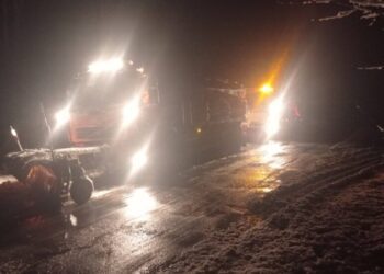 На вулицях Шостки вже працює снігоприбиральна техніка