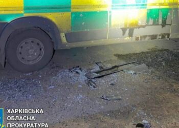 Окупанти обстріляли Куп’янськ: поранені двоє людей, зокрема водій ”швидкої”