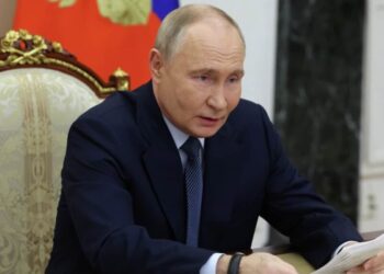 Путін похвалився ”Орєшніком” і заявив, що ”випробування” продовжаться