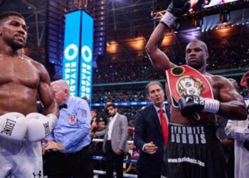 Шеннон Бріггс відповів, чи слід Джошуа завершити кар’єру після поразки від Дюбуа