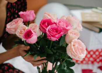 У кого День ангела 1 листопада: значення імені та як привітати