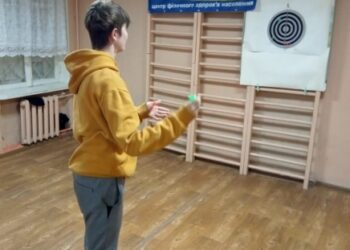 У Конотопі пройшли змагання з дартсу серед дітей та молоді