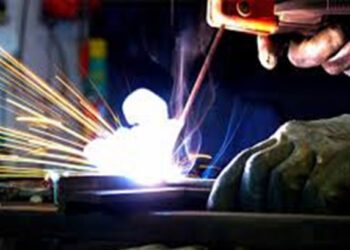 У Шостці планують навчати жінок професіям зварювальника та електромонтера + Відео