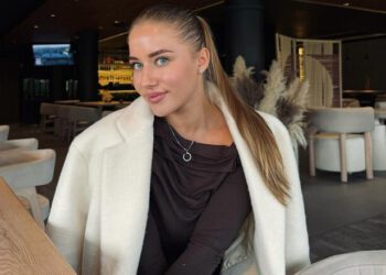 ВІДЕО. Дружина Судакова проявила свій вокальний талант – вийшло непогано