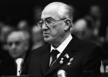 За Андропова агентура КДБ вишукувала, хто з України передає на Захід списки жертв та спогади про Голодомор: Служба зовнішньої розвідки оприлюднила документи