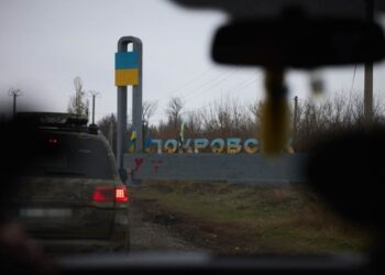 Зеленський відвідав один із найважчих напрямків фронту: слухав про ситуацію в Покровську і Кураховому