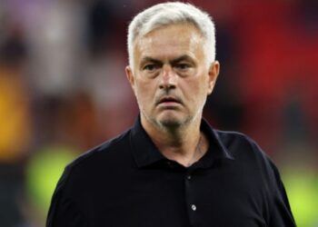 Моурінью: Мені зробили незначну процедуру, я повернуся до тренувань в перший день після свят