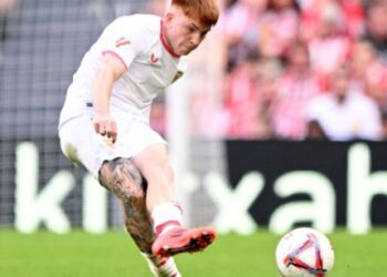 Порту має намір підписати взимку захисника Брайтона Барко