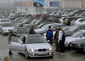 В Україні заборонять з 1 січня деякі легкові автомобілі