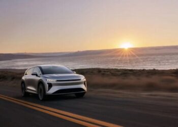 Електричний Lucid Gravity отримав рекордний запас ходу (ФОТО)