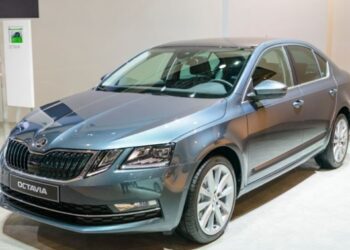 Названо найпопулярніші авто листопада