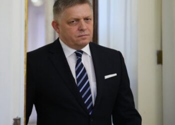 Вучич анонсував візит Фіцо до Путіна