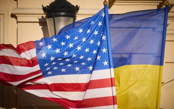 Україна і США підписали угоду на 15 млрд доларів