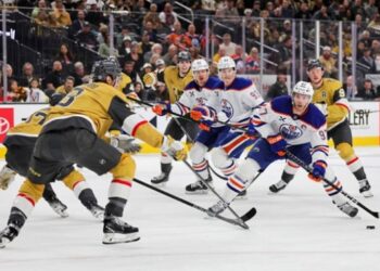НХЛ: Піттсбург обіграв Флориду, перемога Бостона