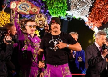 Атлас назвав причину, чому Усик найкращий боксер епохи