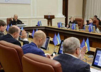 Кабмін продовжив дозвіл на закупівлі дронів і РЕБ до закінчення війни