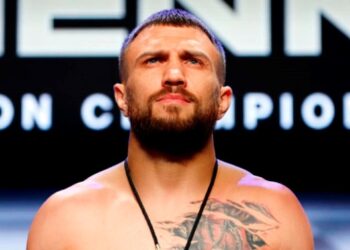 Рой Джонс вибрав суперника для Ломаченка