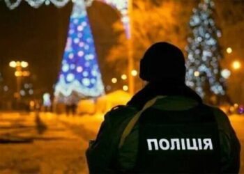 Поліція нагадує сумчанам, що у новорічну ніч у Сумах діє комендантська година