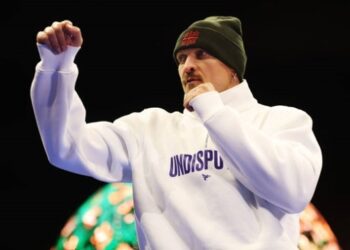 Холіфілд зробив прогноз на реванш Усик – Ф’юрі