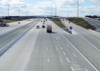 В Україні готуються запустити платні дороги: з’явилися деталі