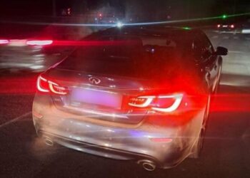 У Сумах зупинили сп’янілого водія Infinity, який проїхав на червоний