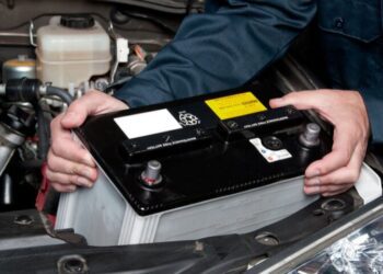 Три способи продовжити термін служби АКБ на будь-якому автомобілі