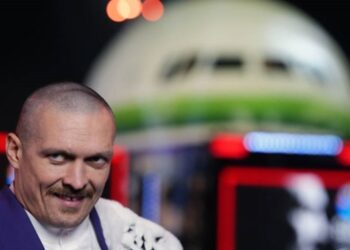 Усик назвав найкращого боксера незалежно від вагової категорії