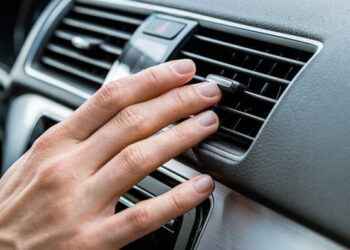 Навіщо взимку потрібно вмикати кондиціонер в автомобілі