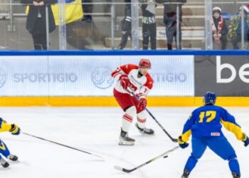 Збірна України з хокею обіграла Польщу у контрольному спарингу
