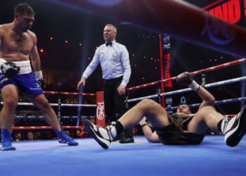 Дейв Аллен впевнений, що нокаутує Фішера в реванші: “Я однозначно зупиню його”