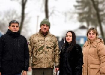 До Дня Збройних Сил України грамотою нагороджено командира військової частини А4966, підполковника Филипенка Дмитра + ФОТО