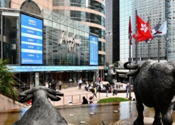 Китай уперше за 14 років змінив монетарну політику